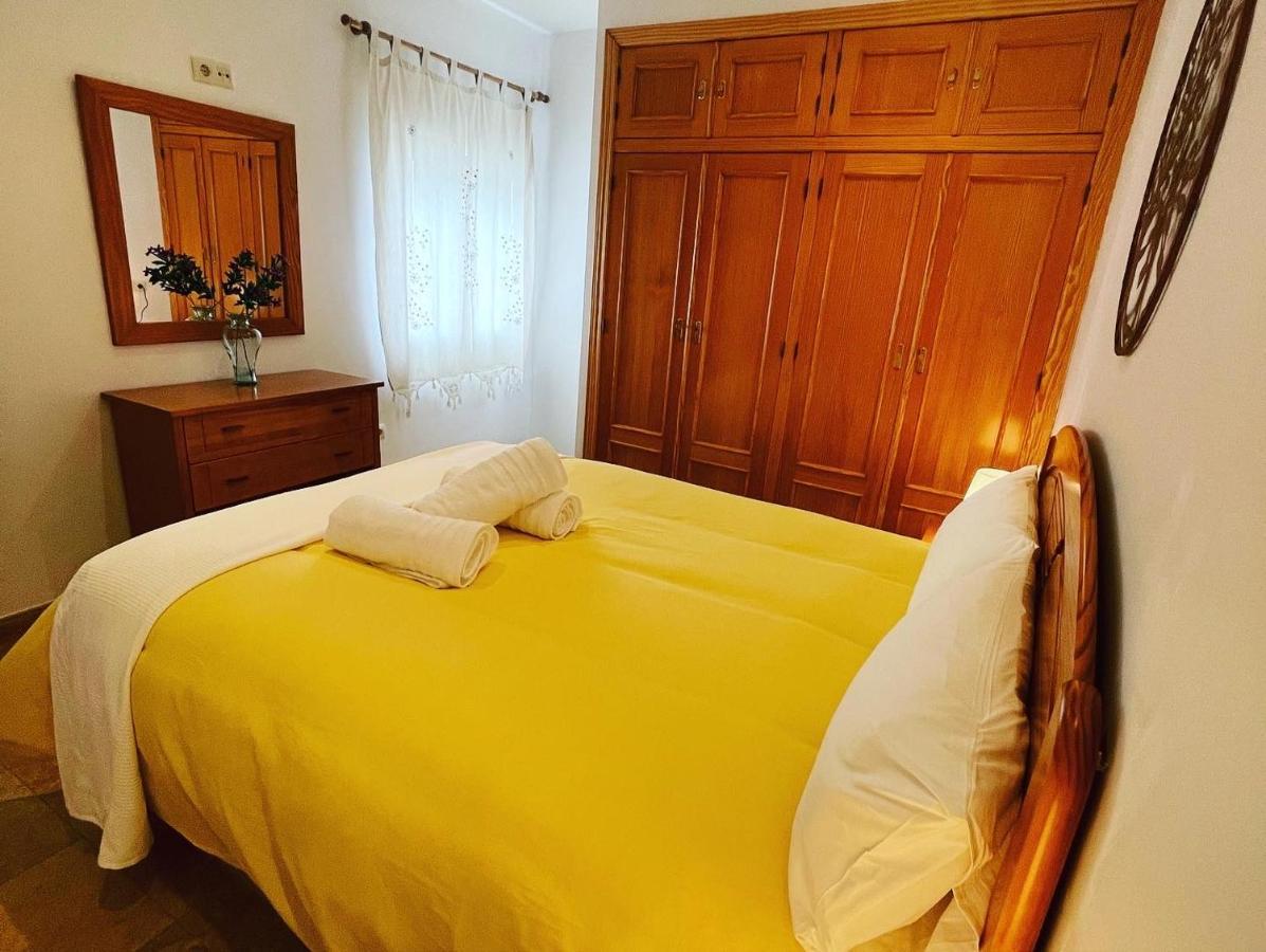Apartamentos Colon Pondos Linares  Zewnętrze zdjęcie